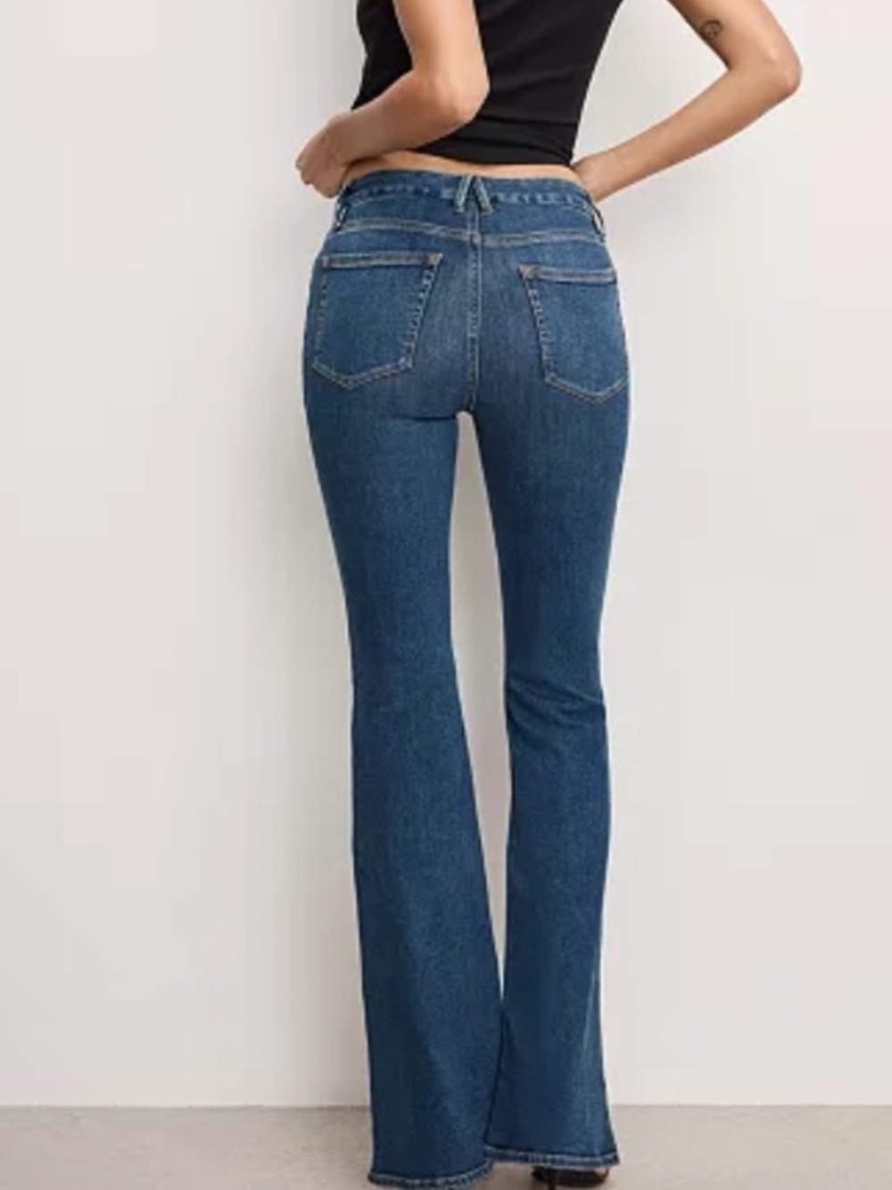 Nwt! Good American Good Legs Flare Jeans Medium Wash High Rise Stretch 25392 — image 3 of 8